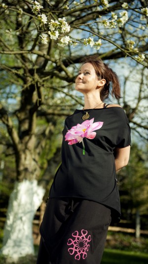 T-SHIRT ASANA SUMMER LOTOS BLACK