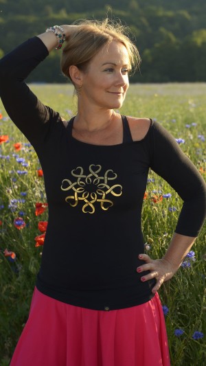 ADHARA BLACK GOLDEN MANDALA